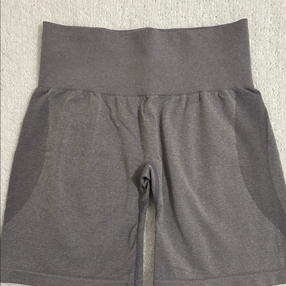 NVGTN Booty contour seamless workout biker shorts